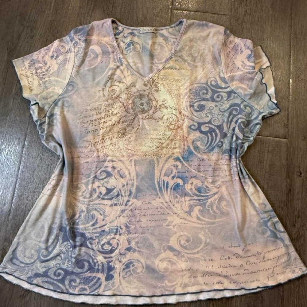 Vintage 2000 Y2K graphic blue and beige swirl and script ruffle top size xl